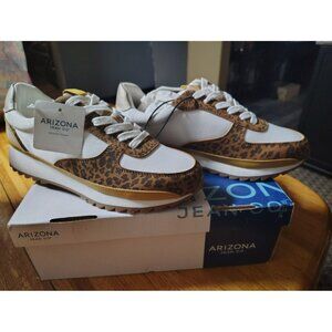Arizona jukebox leopard memory foam tennis shoes sneakers NIB women's size nine